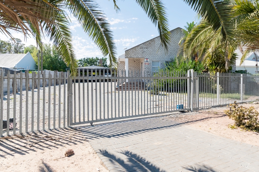 3 Bedroom Property for Sale in Laaiplek Western Cape